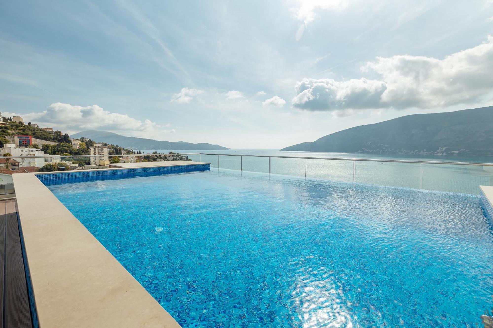 Garni Hotel Kruso Herceg Novi Kültér fotó
