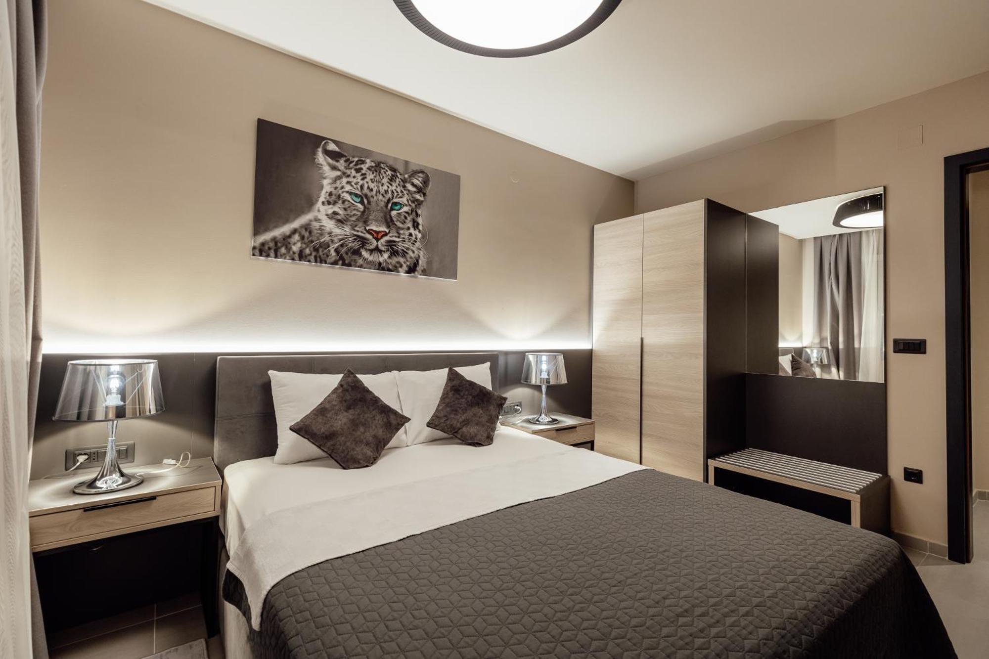 Garni Hotel Kruso Herceg Novi Szoba fotó