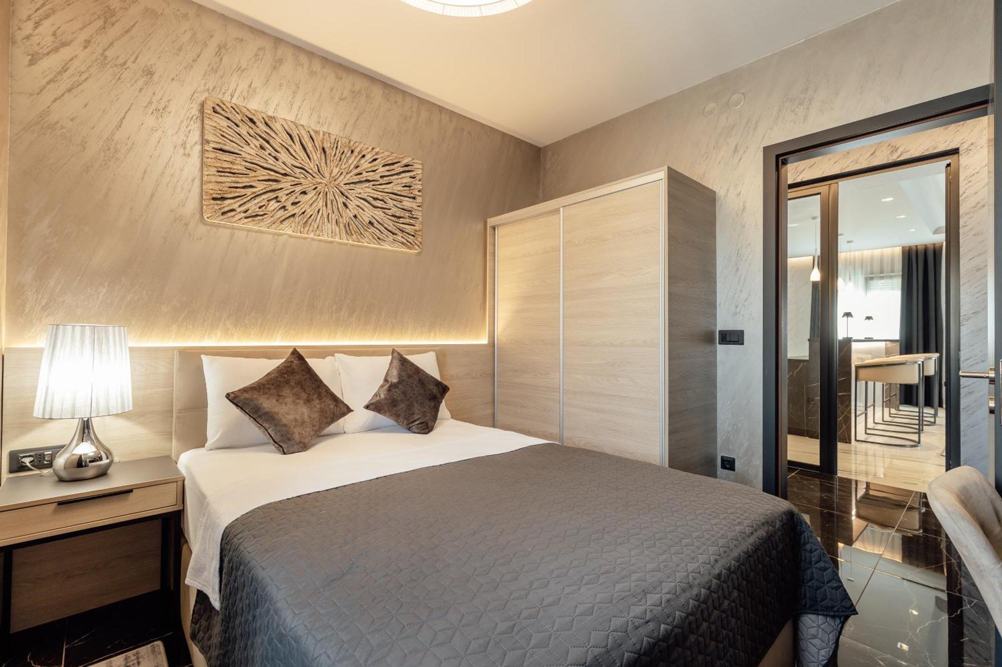 Garni Hotel Kruso Herceg Novi Szoba fotó